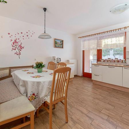 Apartment Pr' Kavac Rateče Екстериор снимка