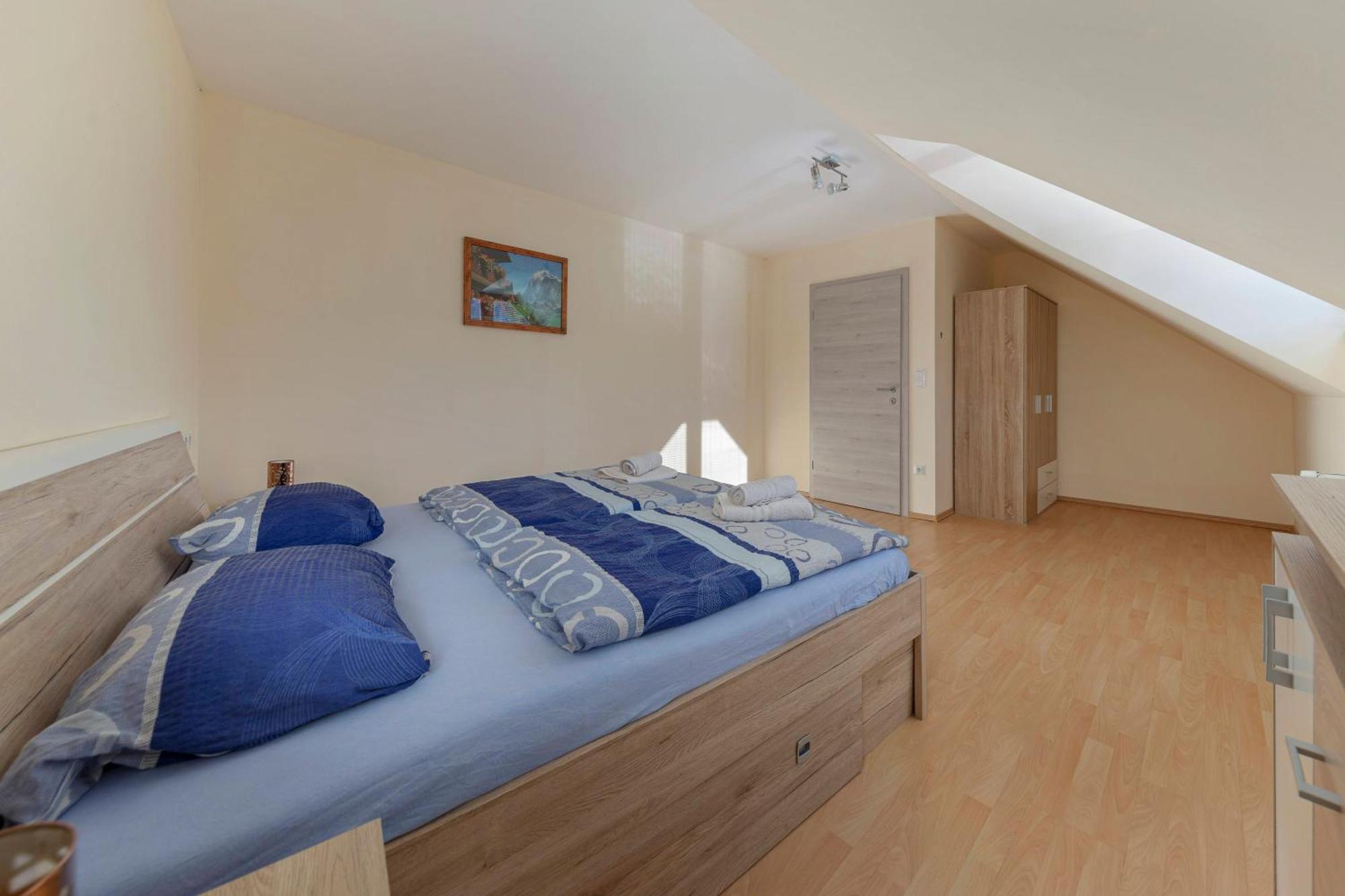 Apartment Pr' Kavac Rateče Екстериор снимка