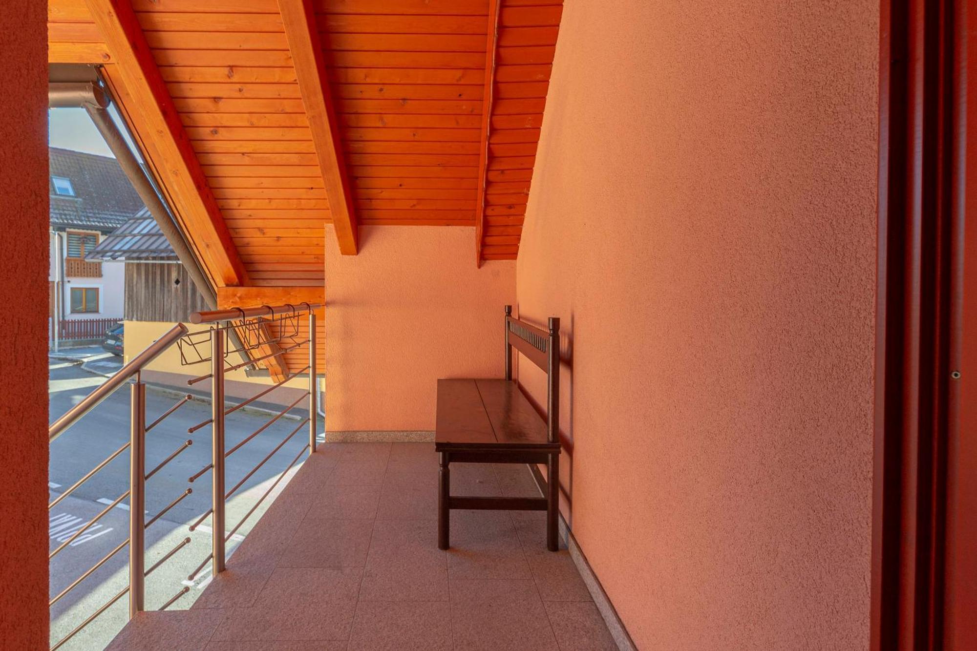 Apartment Pr' Kavac Rateče Екстериор снимка