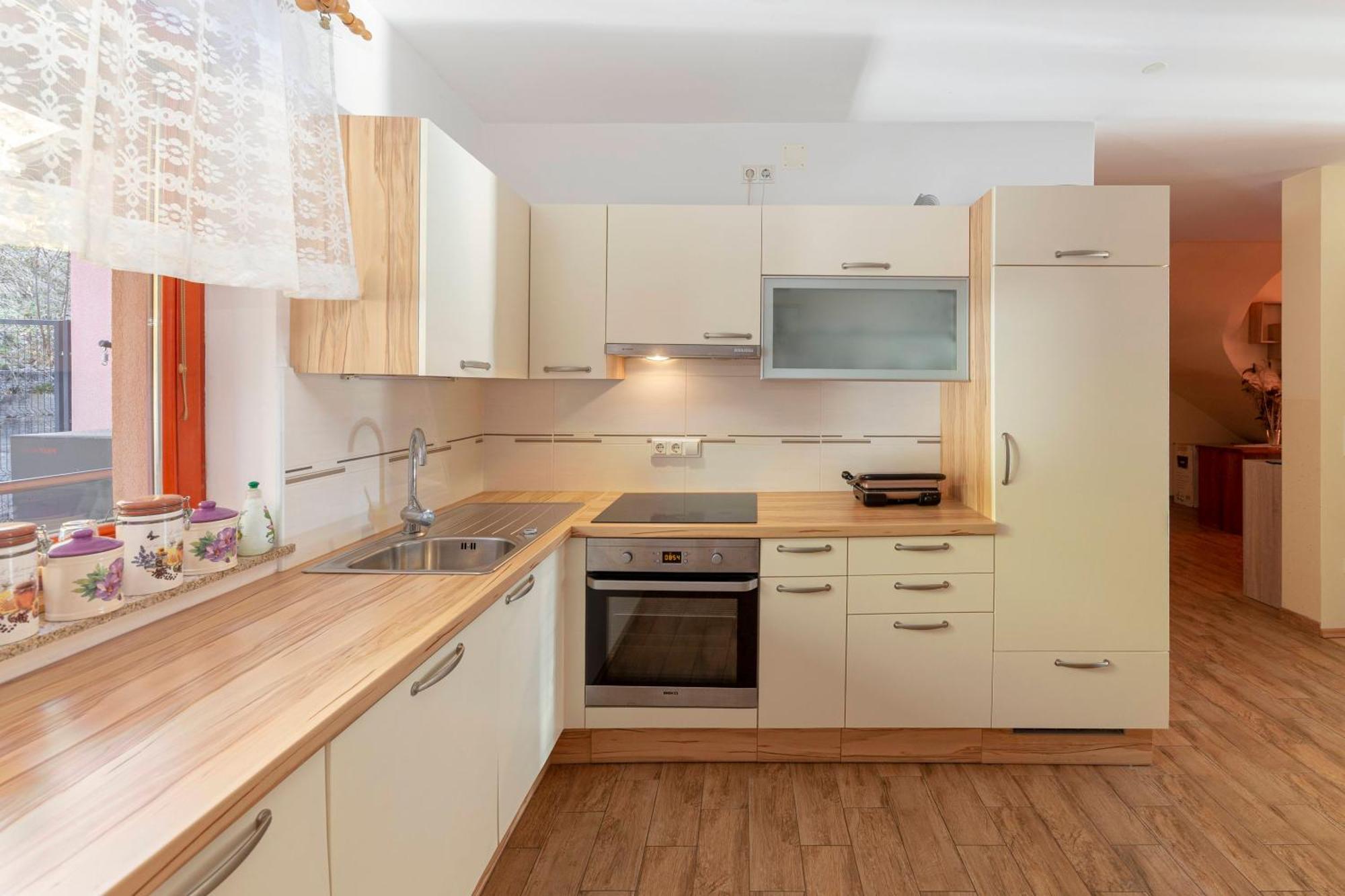 Apartment Pr' Kavac Rateče Екстериор снимка